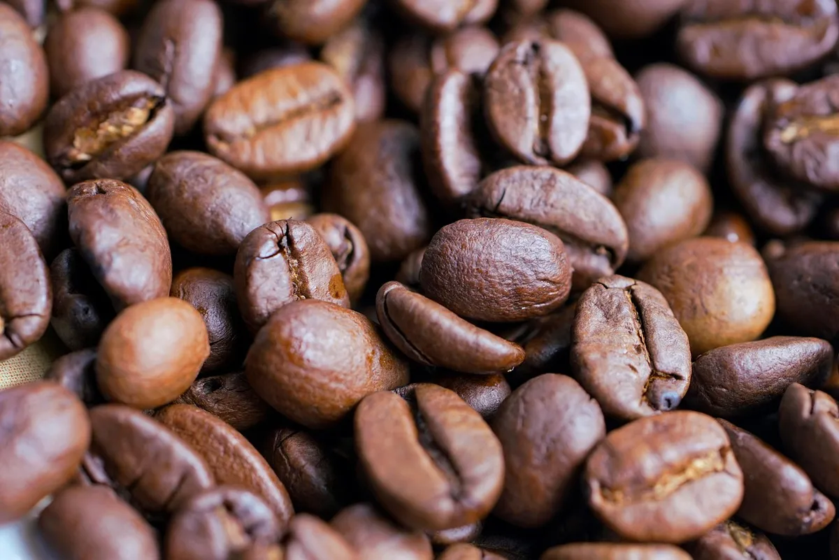 Keuken met koffie en verandering
